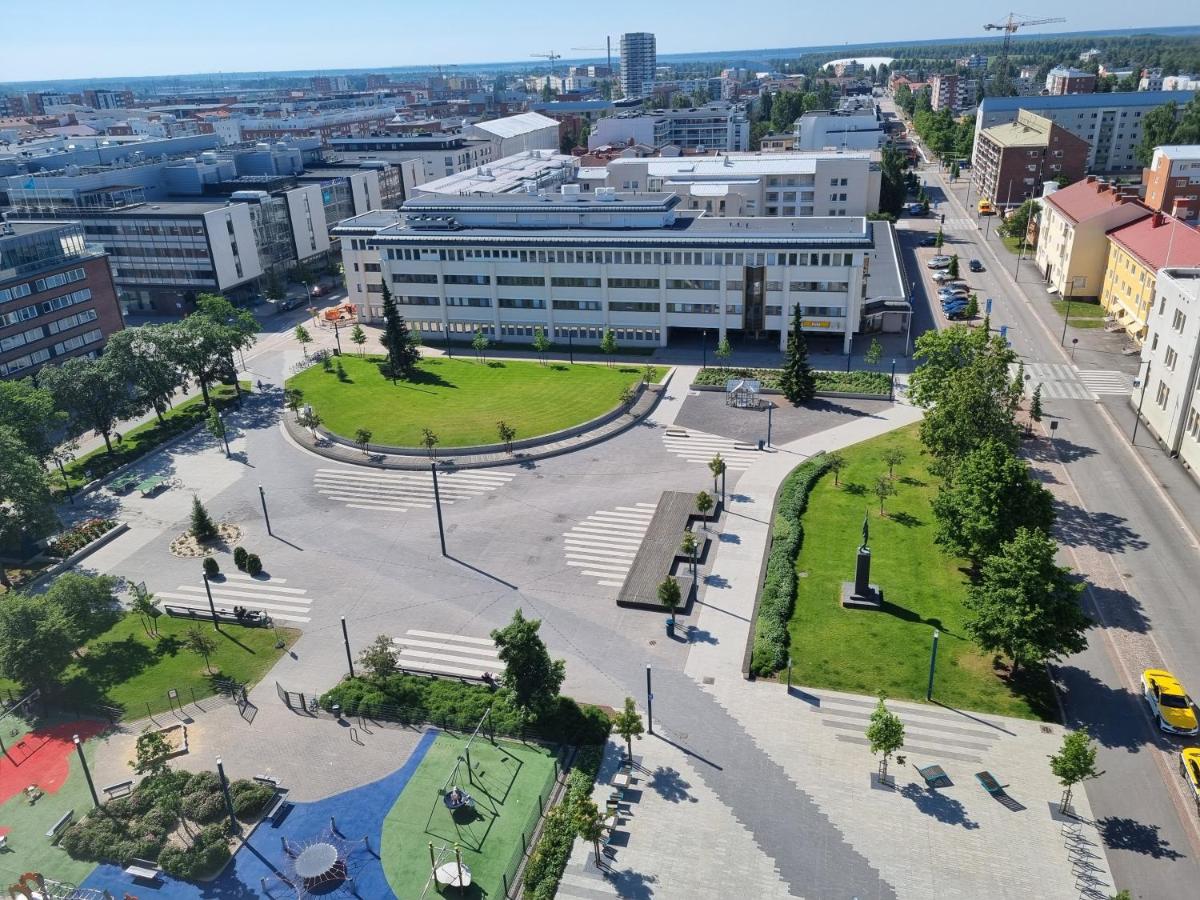 Appartamento Penthouse In The Oulu Center Esterno foto